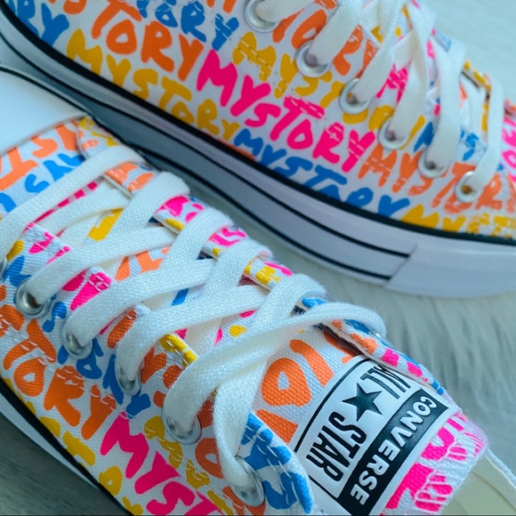 NWT Converse Chuck Taylor All Star Women’s Shoes - Picture 8 of 9